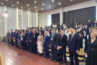 Межрегиональный конкурс «Будущий дипломат» стартовал в Якутии / Семен Родионов   