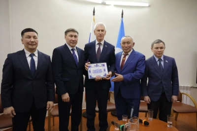 Новый спорткомплекс с интернатом на 200 мест построят в Чурапче / ЯСИА   