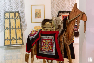 Амгинские мастера представили проект с ожившими картинами / Саина Титова Якутск Якутск Республика Саха (Якутия)