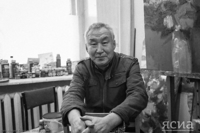 Ушел из жизни якутский художник Михаил Старостин / ЯСИА   