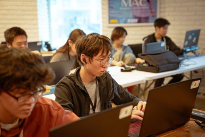 Талантливые школьники Якутии разработают 12 медиапроектов для организаций в конкурсе «Медиахакатон» / ЯСИА   