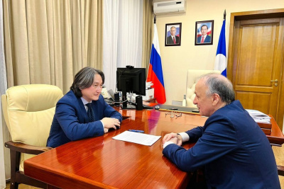 Джулустан Борисов и Асламбек Гермаханов обсудили усиление геологической изученности Якутии / ЯСИА   