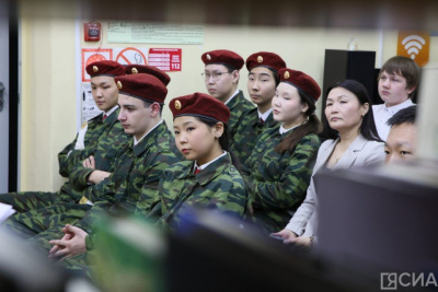 В Якутске читатели библиотеки «Книга-03» встретились с Героем России / Мария Горохова Якутск Якутск Республика Саха (Якутия)