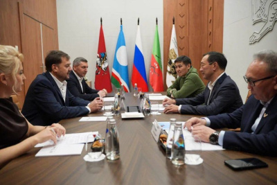 Якутия и Запорожская область подписали соглашение о сотрудничестве / ЯСИА   