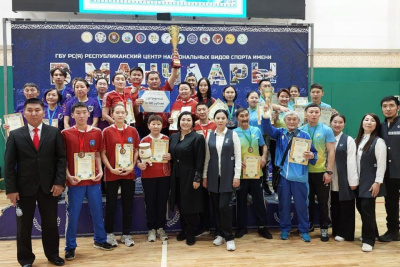 Сборная Мегино-Кангаласского улуса завоевала Кубок Федерации по настольным играм хабылык и хаамыска / Дьулустаан Сергеев   