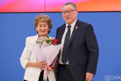 Представителей профсоюзных организаций наградили в Якутии / Саина Титова   