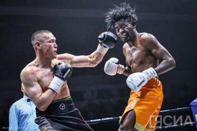 Яркое шоу, титульные бои и последний выход Василия Егорова. В Якутске состоится вечер профбокса / Дьулустаан Сергеев Якутск Якутск Республика Саха (Якутия)