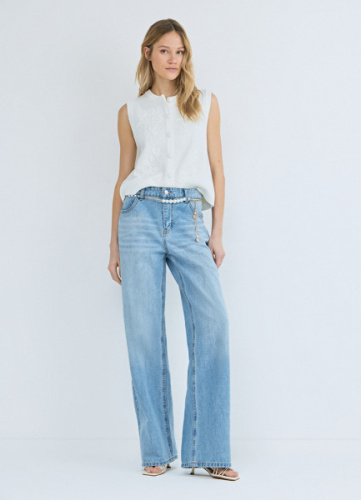 Прямые джинсы с поясом-цепочкой с жемчугом, Голубой