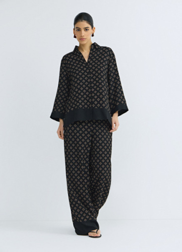 Прямые брюки с принтом, Черный