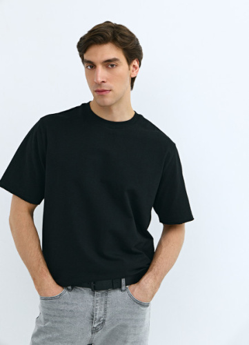 Базовая футболка с необработанным краем, Черный