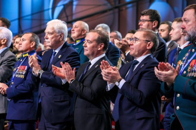 Участники программы «Время героев» вошли в обновленный состав совета «Единой России» / ЯСИА   