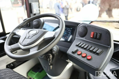 Мэр Якутска объяснил ситуацию с тарифами на проезд в общественном транспорте / Нарыйа Пахомова Якутск Якутск Республика Саха (Якутия)