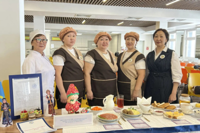 В Якутии выяснили, в каких школьных столовых кормят лучше всех / ЯСИА   