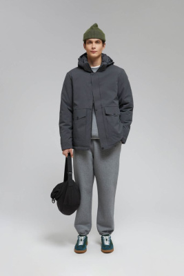 Утепленная куртка с капюшоном