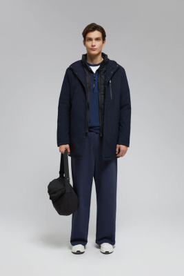 Утепленная куртка с воротником-стойкой