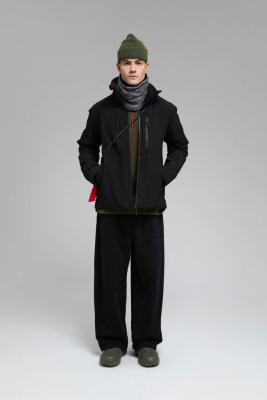 Горнолыжная куртка со съемным капюшоном