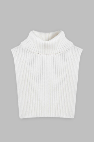 Шарф-манишка с воротником-стойкой