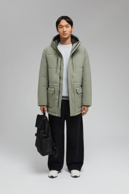 Утепленная куртка с капюшоном