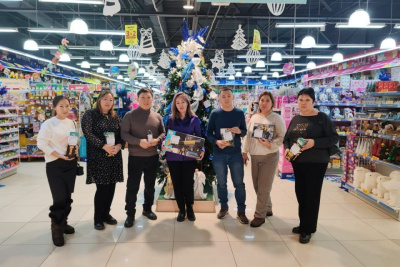 Центр ресурсного обеспечения образовательных учреждений Якутска исполнил желания детей / ЯСИА Якутск Якутск Республика Саха (Якутия)