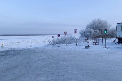 До 20 тонн увеличили грузоподъемность ледовой переправы через реку Алдан Якутии / ЯСИА   