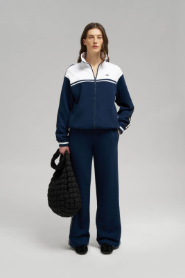 Толстовка свободного кроя из футера