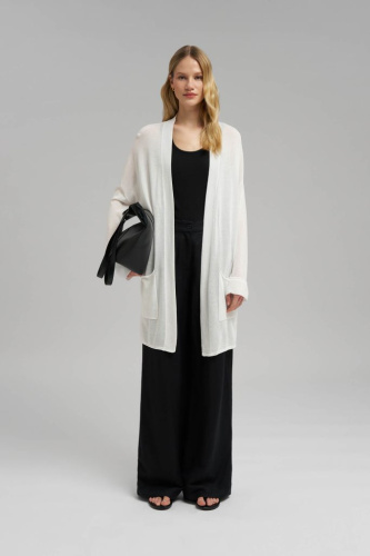 Свободный кардиган с тонким поясом