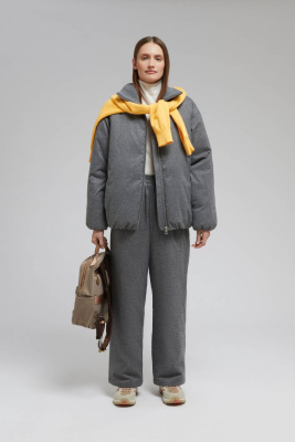 Утепленная куртка с воротником-стойкой