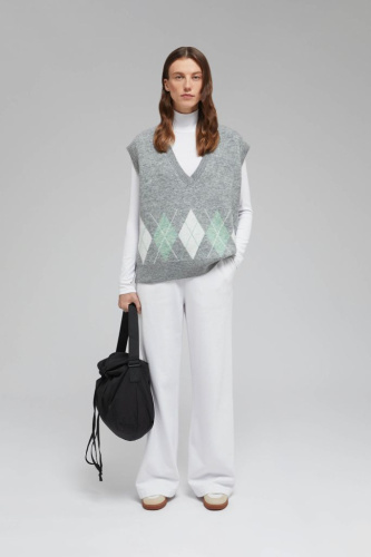 Трикотажный жилет с шерстью