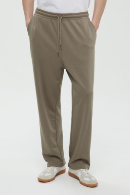 спортивные брюки