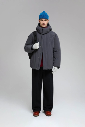 Утепленная куртка с капюшоном