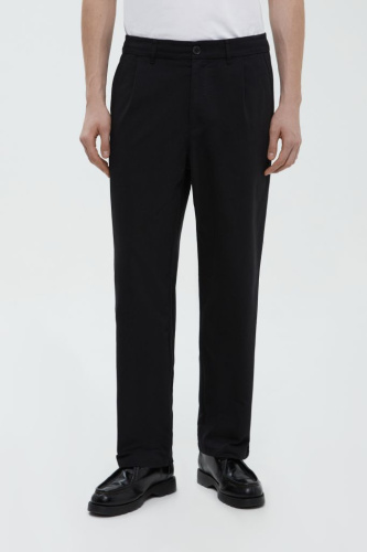 Укороченные брюки широкого кроя