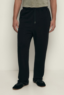 спортивные брюки