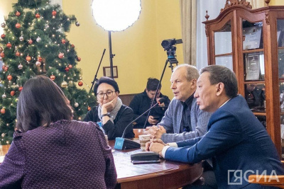 15 русскоязычных якутян заговорят на якутском языке благодаря специальной методике / Майя Гоголева   