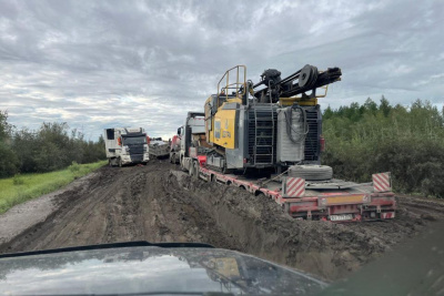 Айсен Николаев: «Ситуация с ухудшением дорог после дождей не должна повторится в следующем году» / ЯСИА   