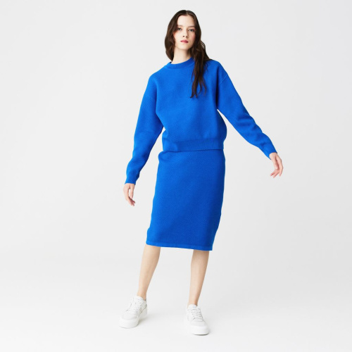 Женская юбка Lacoste приталенного кроя средней длины