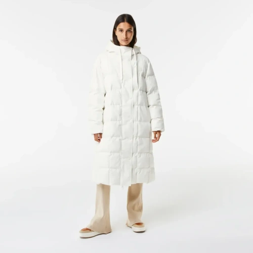 Женская длинная стеганая куртка Lacoste