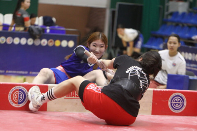 В Намском улусе пройдет женский турнир по мас-рестлингу / Дьулустаан Сергеев   