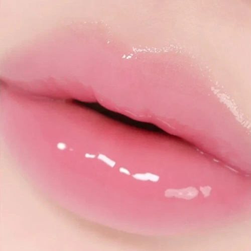 Увлажняющий бальзам для губ с ПДРН Milk Touch Glow Up Collagen Lip Balm Bubble Sugar