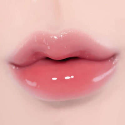 Увлажняющий 3D-блеск для объёма губ fwee 3D Voluming Gloss B01 Vanila