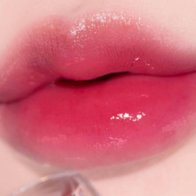 Увлажняющий тинт с глянцевым финишем alternative stereo Lip Potion Aqua Glow 6 Grape Sherbet