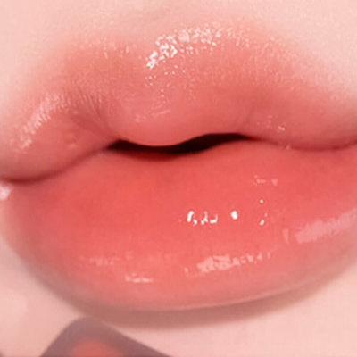 Увлажняющий тинт с глянцевым финишем alternative stereo Lip Potion Aqua Glow 2 Fig Candy