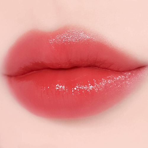 Компактный увлажняющий бальзам для губ и щёк BRAYE Lipsleek 01 Ardor