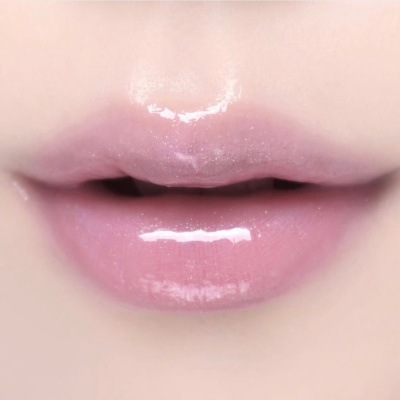 Увлажняющий блеск для губ WAKEMAKE Dewy Gel Maxi Gloss 13 Lavender Nude