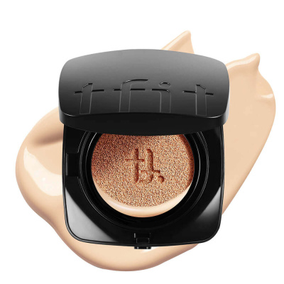 Тональный кушон с сияющим финишем TFIT Layering Fit Glow Cushion EX SPF50+ PA++++ W01 Vanilla
