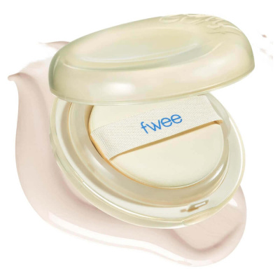 Тональный кушон с сатиновым финишем fwee Cushion Egg-Fit Cover SPF50+ РА+++ 01 Fair