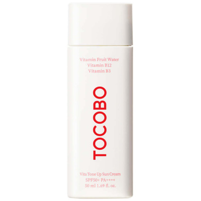Витаминный солнцезащитный крем с тонирующим эффектом Tocobo Vita Tone Up Sun Cream SPF50+ PA++++