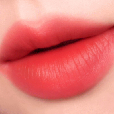 Стойкий бархатный тинт для губ Unleashia Luv Hug Velvet Tint 01 Be With