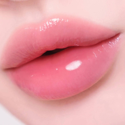 Мультибальзам для губ и щёк hince Raw Glow Dewy Ball 10 Cool Rose Dew