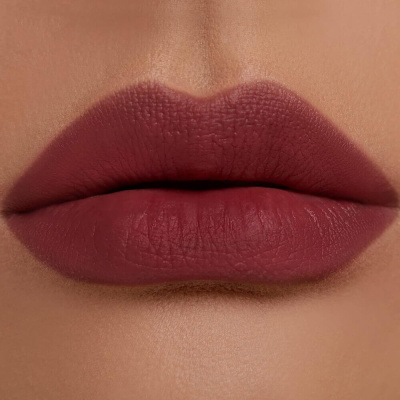 Жидкая вельветовая помада для губ Kaja Love Swipe Lightweight Cushiony Lip Mousse 01 Call Me