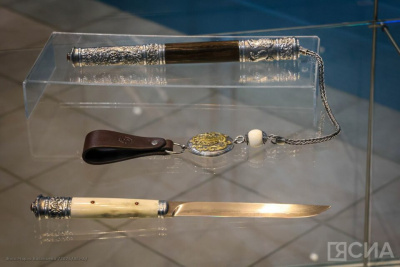 В Якутске открылась выставка ножей мастеров из Якутии и Бурятии / Семен Родионов   